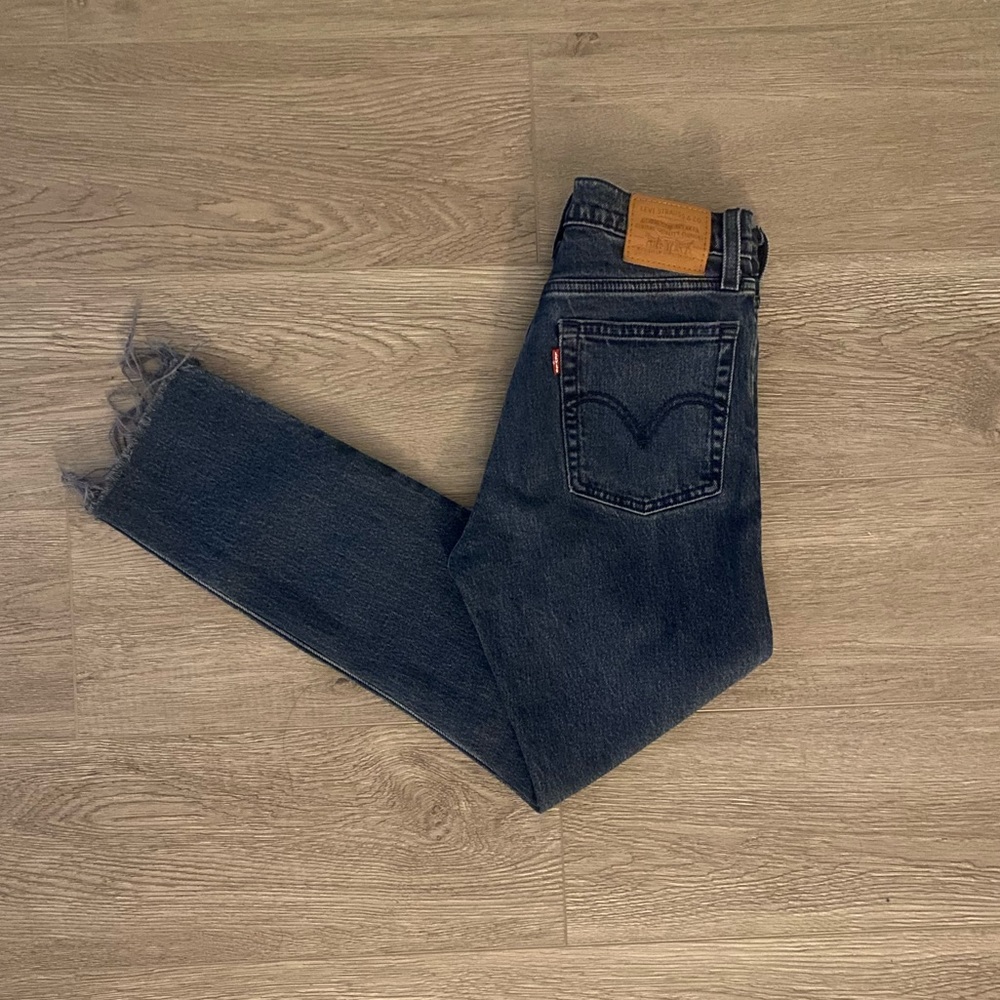 Levi's® Premium
WEDGIE ICON FIT ANKLE WOMEN'S JEANS